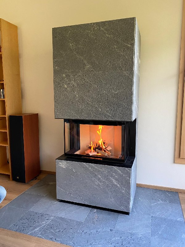 Tulikivi Lako wood stove - Carron-Lugon
