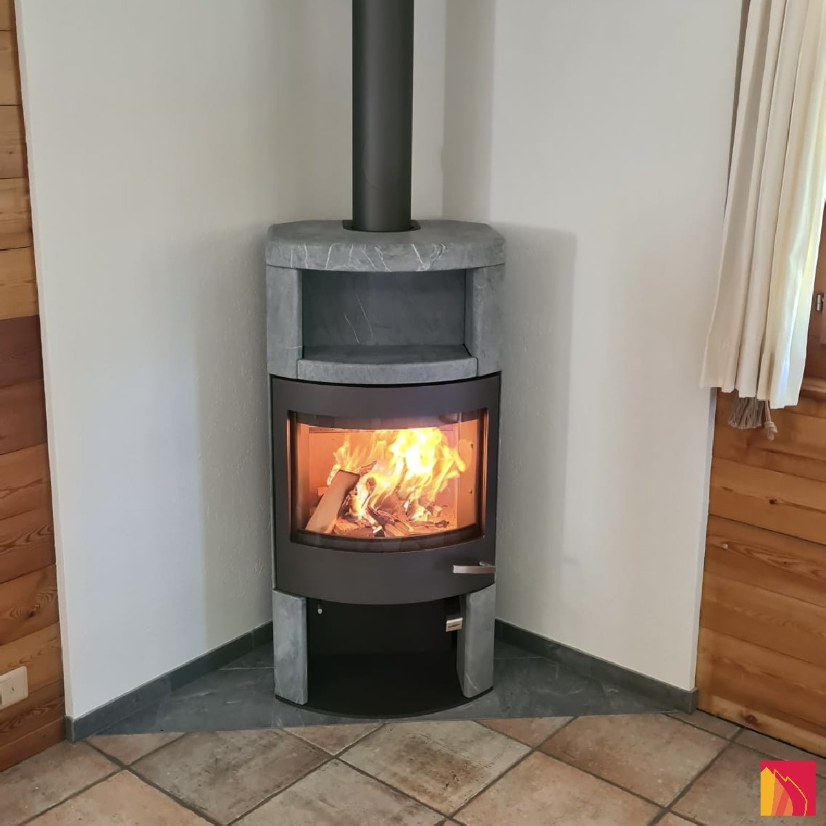 Estufa de leña Skantherm Ator+ - Carron-Lugon