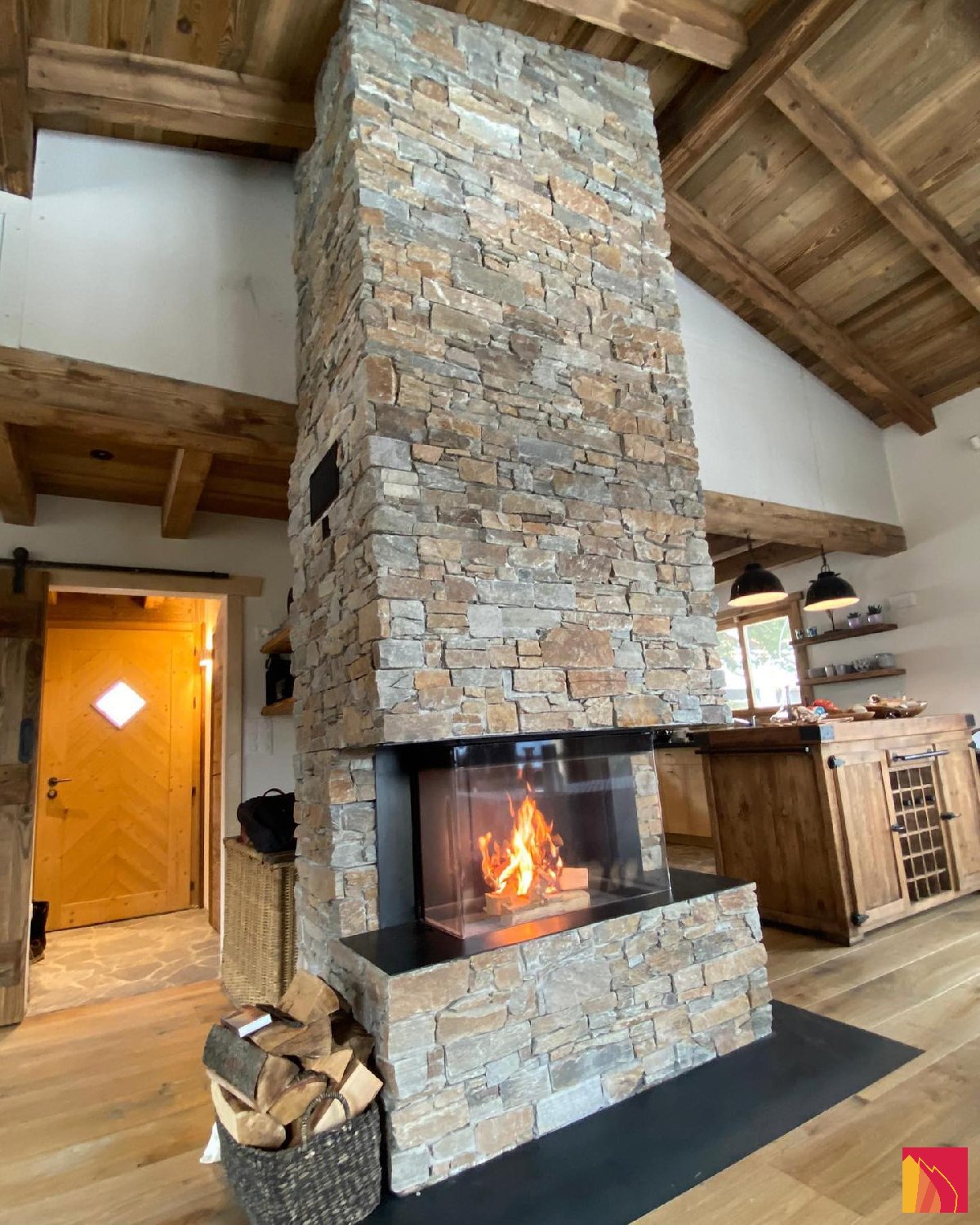 Chimenea de tres lados Luna Diamond 1000DC - Carron-Lugon