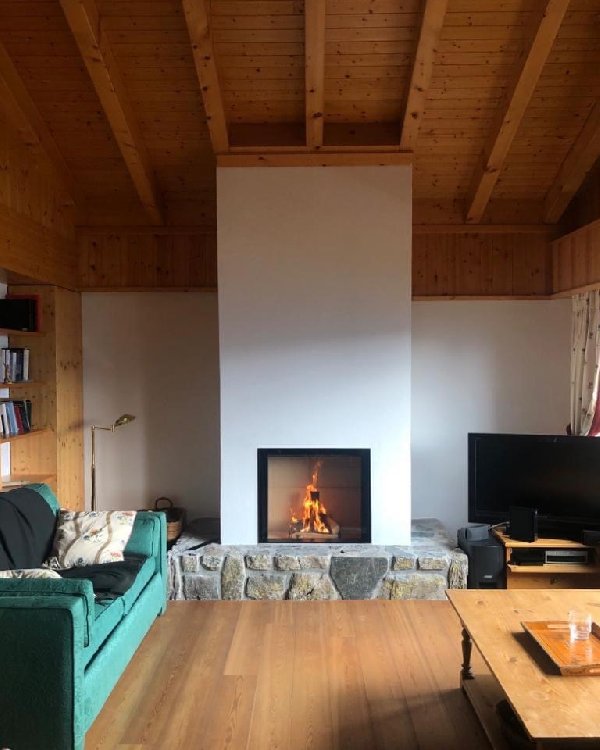 Front fireplace with stone base - Carron-Lugon