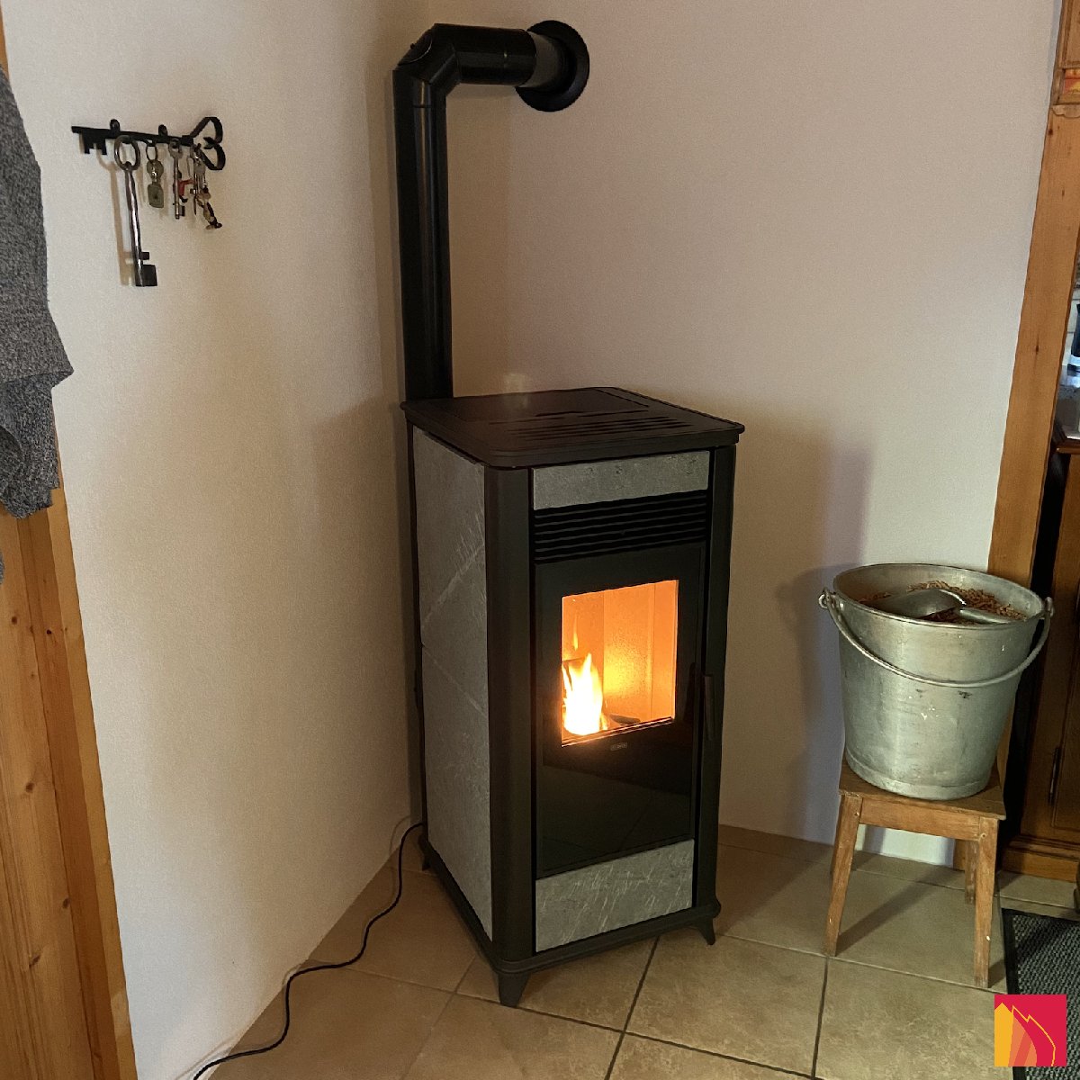 Estufa de pellets Klover Clase 90 Pierre Ollaire - Carron-Lugon