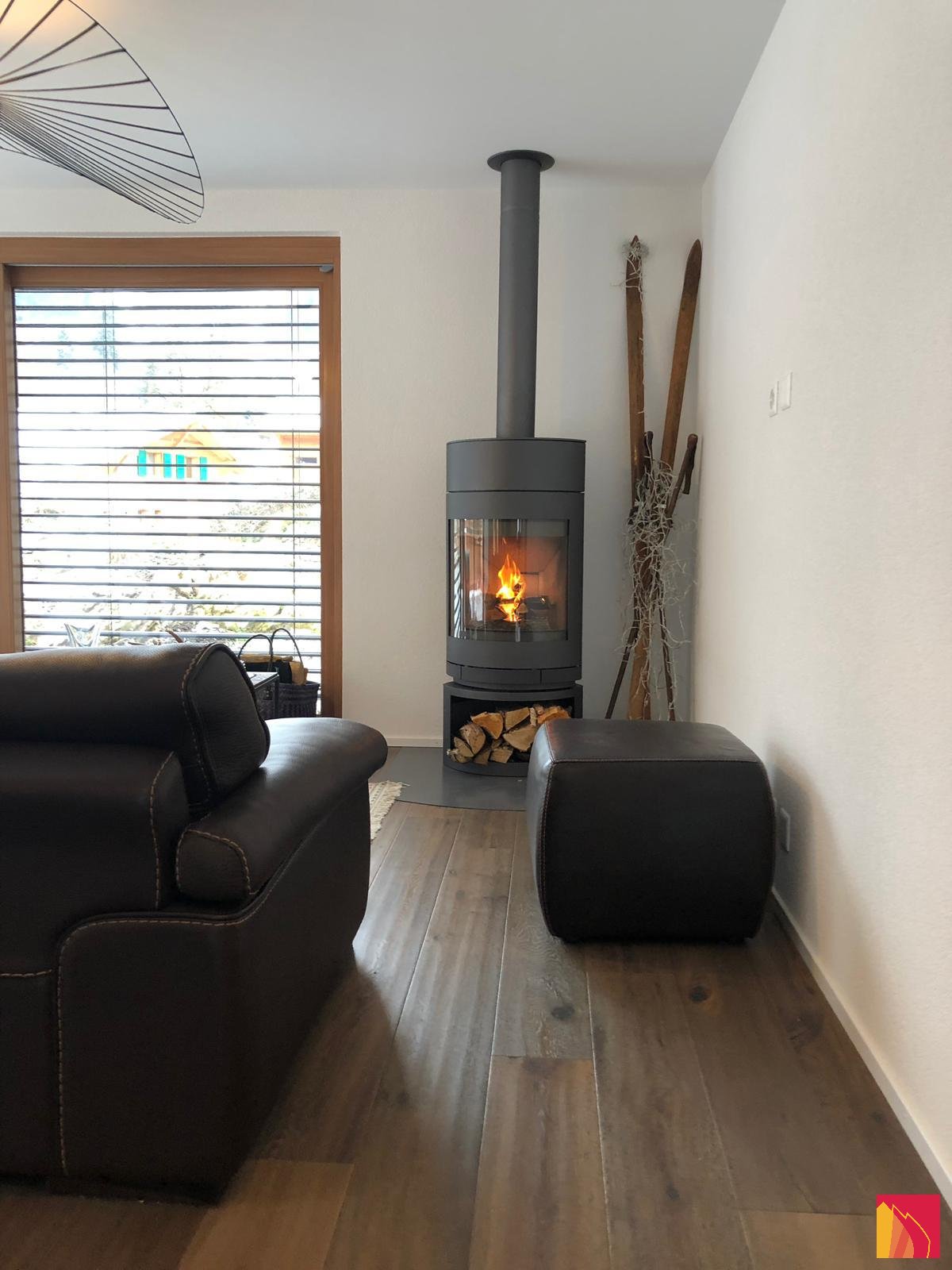 Estufa de leña Skantherm Emotion M - Carron-Lugon